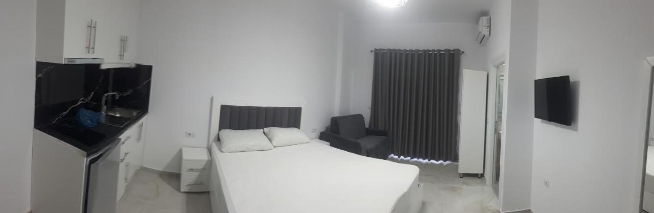 Hotel Zeka Ksamil Exteriér fotografie