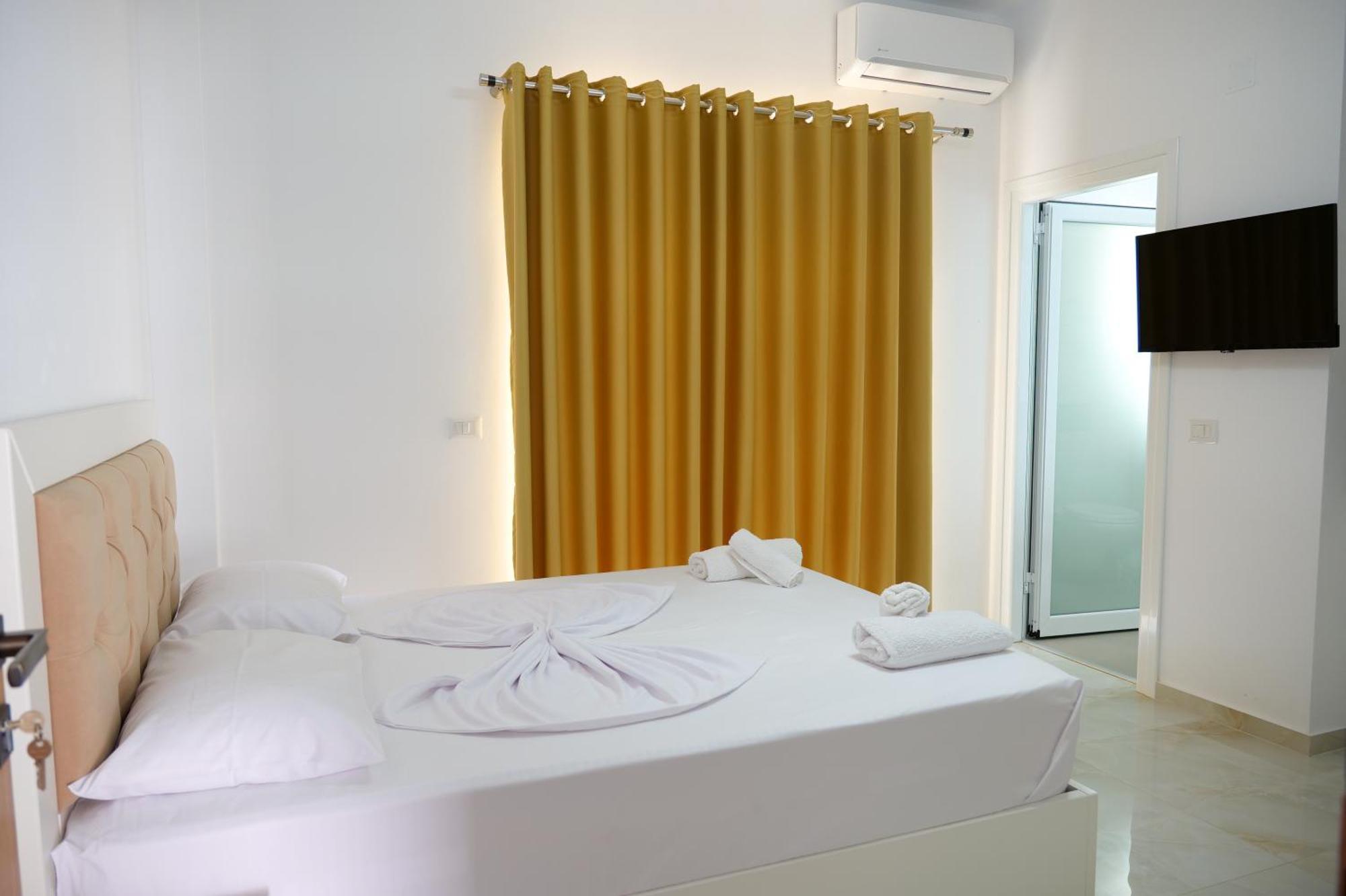 Hotel Zeka Ksamil Exteriér fotografie